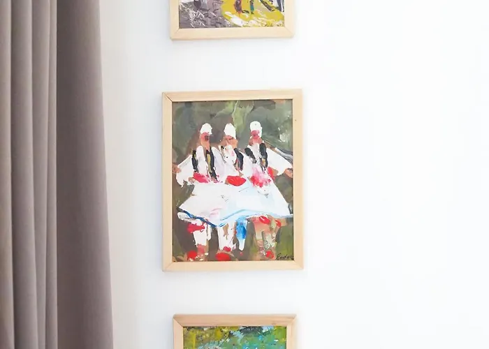 Apartman Untitled33 *